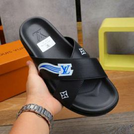 Picture of LV Slippers _SKU513975377451942